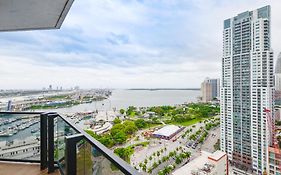 Studio With A City View Near Bayside
